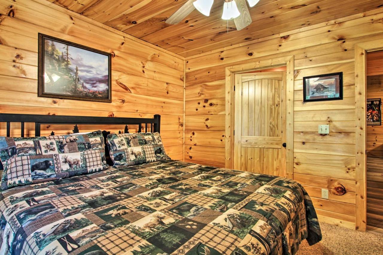 Expansive Gatlinburg Cabin Hot Tub, Deck And Grill! المظهر الخارجي الصورة