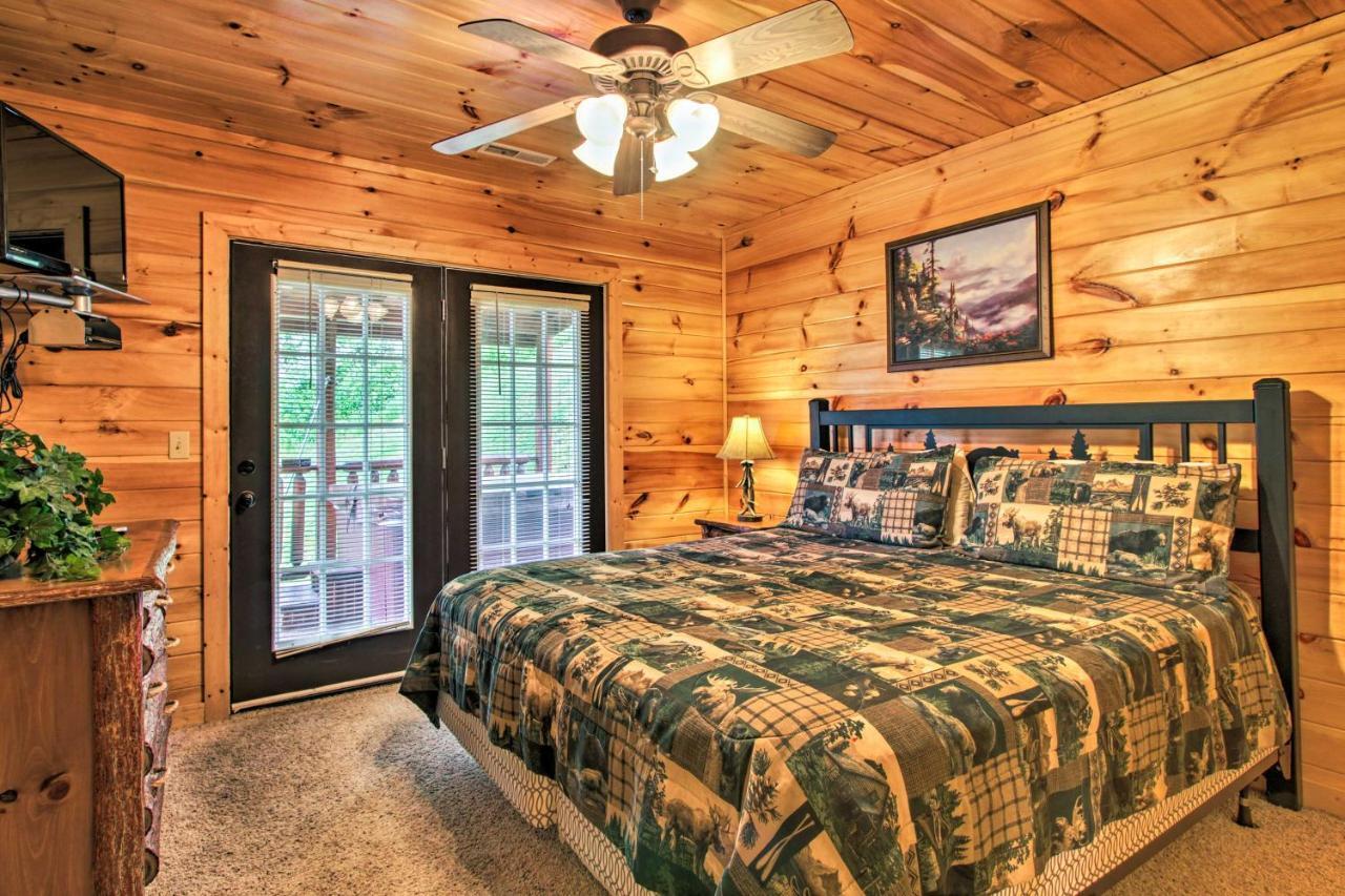 Expansive Gatlinburg Cabin Hot Tub, Deck And Grill! المظهر الخارجي الصورة