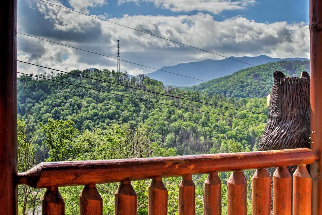 Expansive Gatlinburg Cabin Hot Tub, Deck And Grill! المظهر الخارجي الصورة