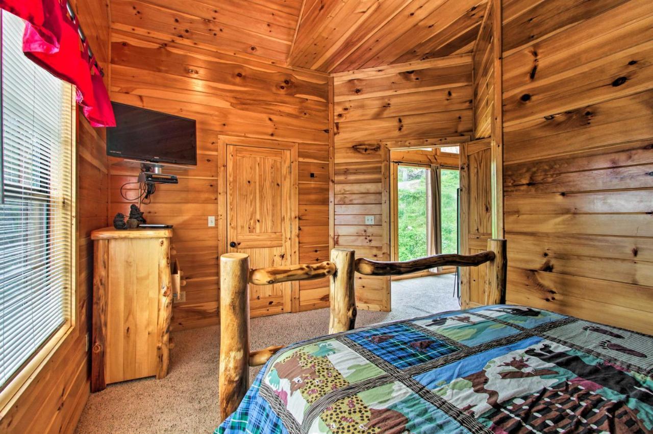 Expansive Gatlinburg Cabin Hot Tub, Deck And Grill! المظهر الخارجي الصورة